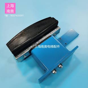 OI扶梯扶手带驱2动涨紧FXW链条S保护装 置XAA2620TA1