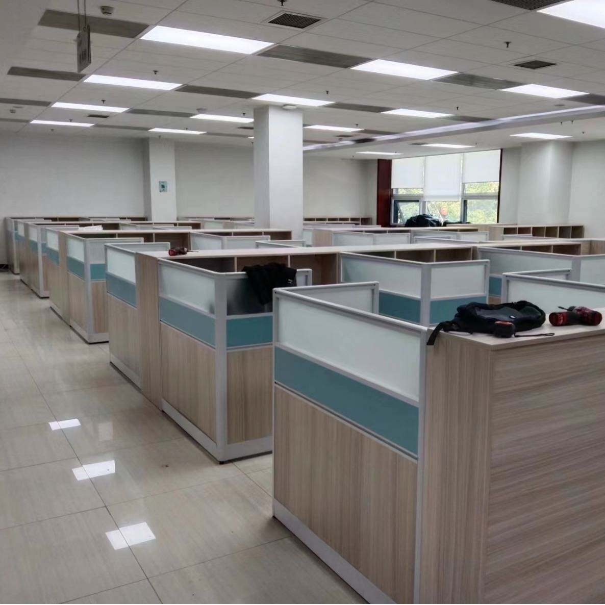 前台接待办工桌职员办公室电脑桌员工屏风隔断简约办公家具桌子