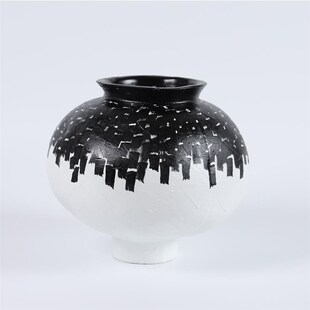 轻奢新中式手绘花瓶客厅茶几复古树脂黑白几何大肚花器花瓶装饰品