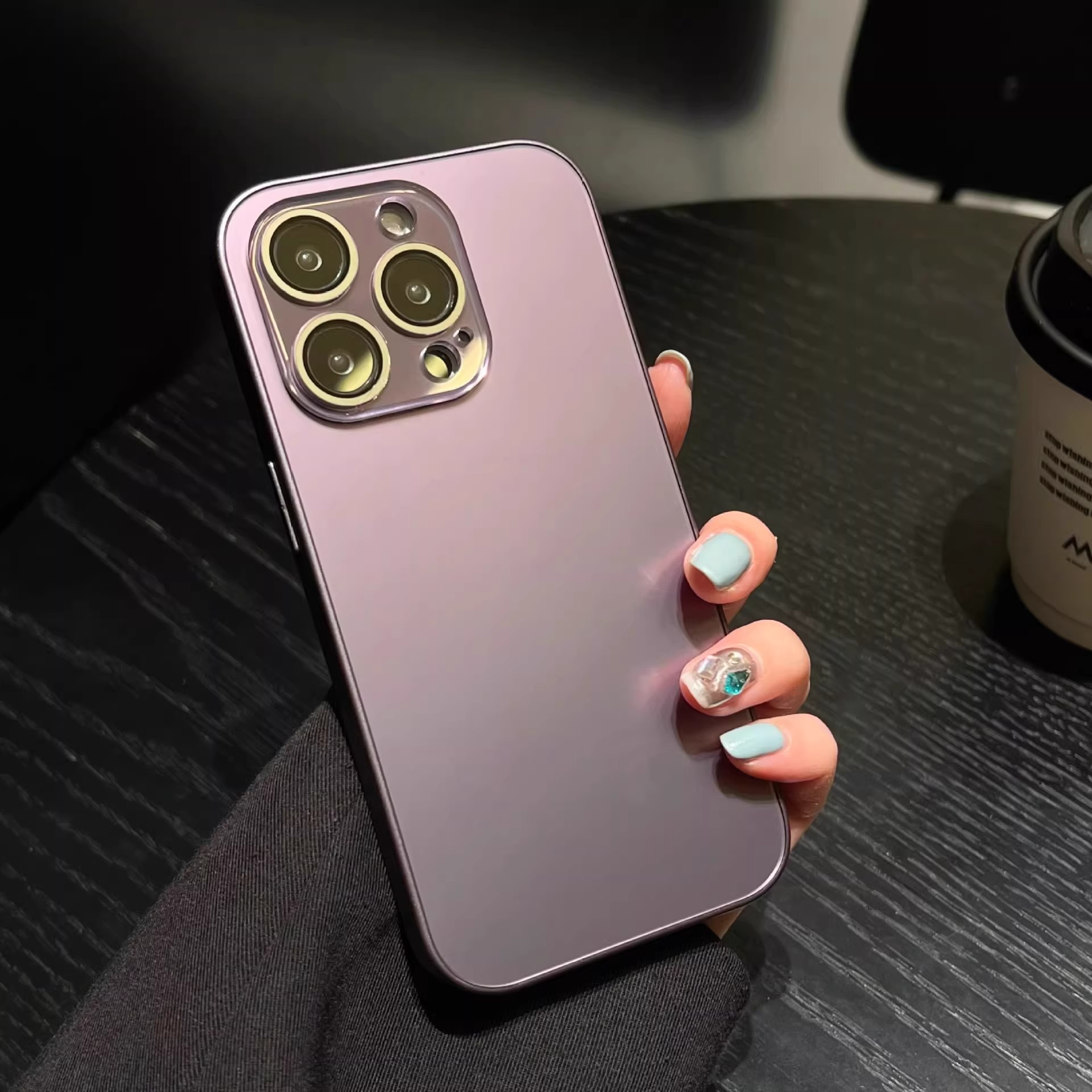 纯色磨砂适用苹果手机壳新款iPhone17Promax防指纹软边框16ProMax全包防摔15Pro自带镜头膜14p简约防尘保护壳