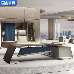 轻奢胡桃木皮老板桌总经理办公桌董事长大班台总裁办公室桌椅组合