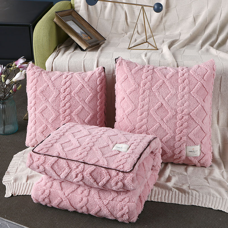 塔夫绒午休毯子抱枕二合一成人可以能当靠垫被子加绒厚冬车里两用