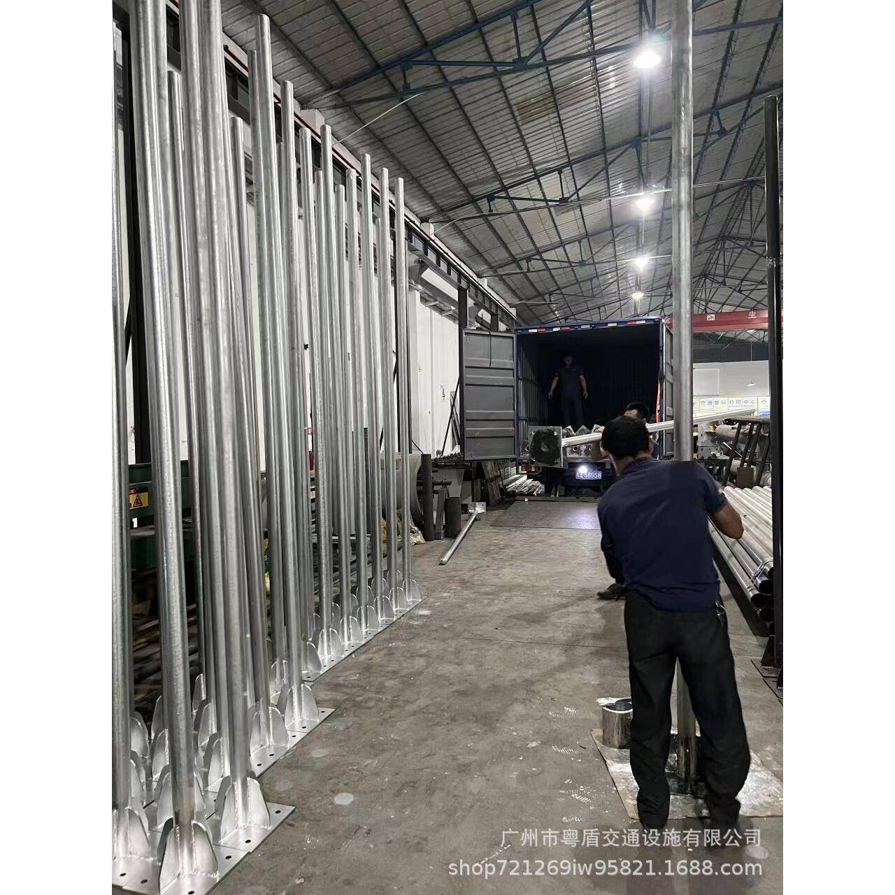 粤盾 小杆件双立柱 镀锌立柱/杆 八角立柱 交通杆标志杆 黑管镀锌