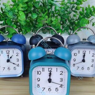 闹钟静音扫码打铃小闹钟带夜光灯小时钟起床神器强力叫醒学生桌面