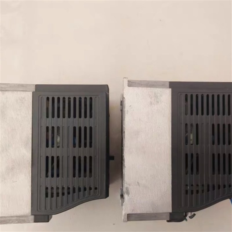 TECOb东元E310变频器E310-402-H3 1.5KW 380V台安 二手拆机 包好