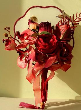 新花中手婚捧箫厂家直折扇新娘结订婚领式证拍照旗袍晨袍花折扇di