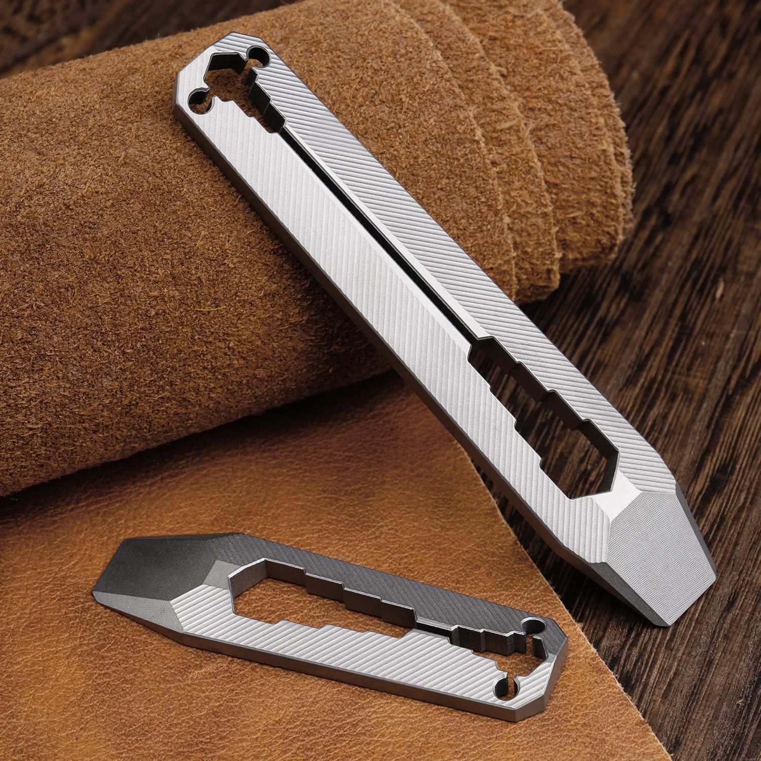 钛合金撬棍迷你多功能活动扳手随身便携钥匙扣口袋工具挂件FC17