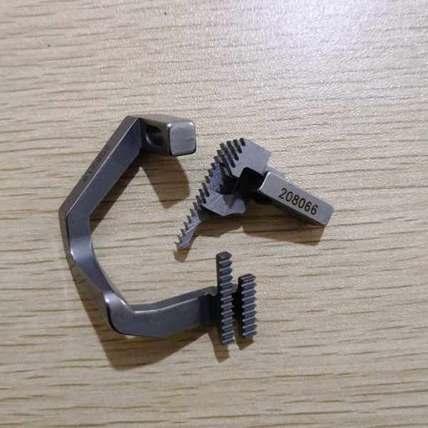 工业缝纫机飞马包缝机700-5五线牙齿 拷边车送布牙208219 208066