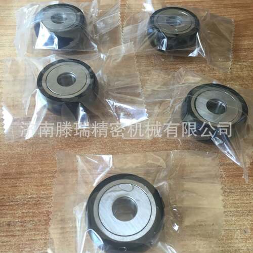 NAUTR12  聚氨酯包覆滚子轴承随动器 NAUGFR8