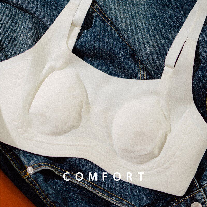 女士一片无痕无钢圈细肩带大胸显小文胸薄款全罩杯夏季轻薄内衣