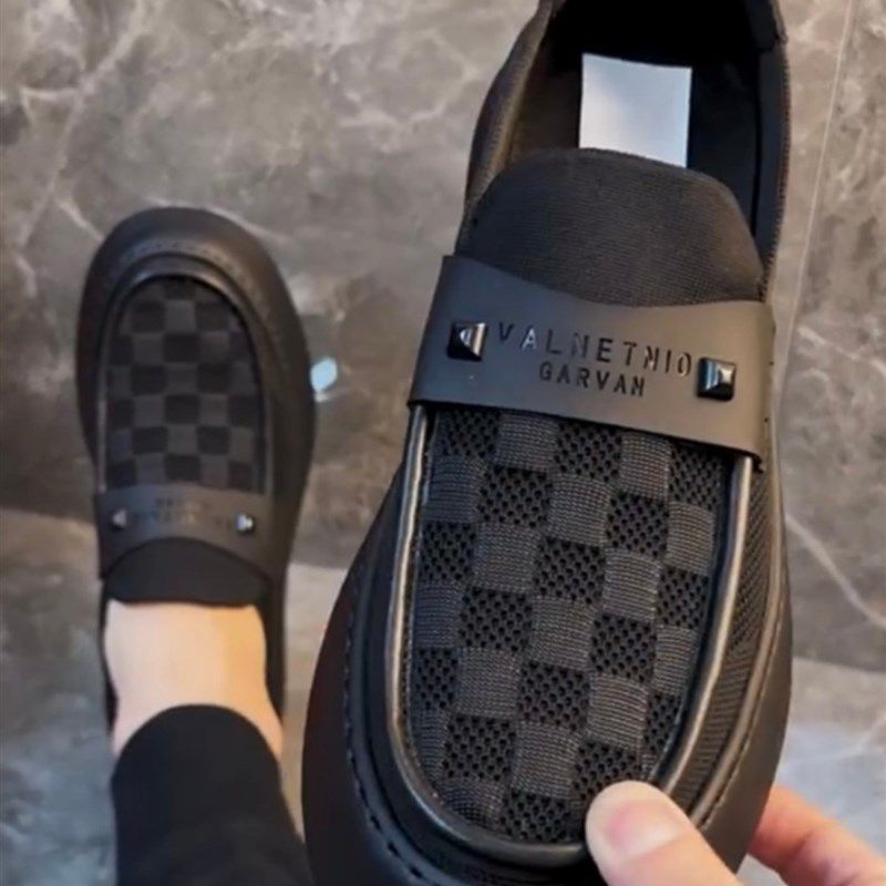 男士百搭黑色夏季豆豆鞋纯色好看青春活力棋盘格男鞋流行轻便板鞋,流行男鞋,乐福鞋（豆豆鞋）,淘宝优惠券,粉丝福利购,淘宝优惠卷