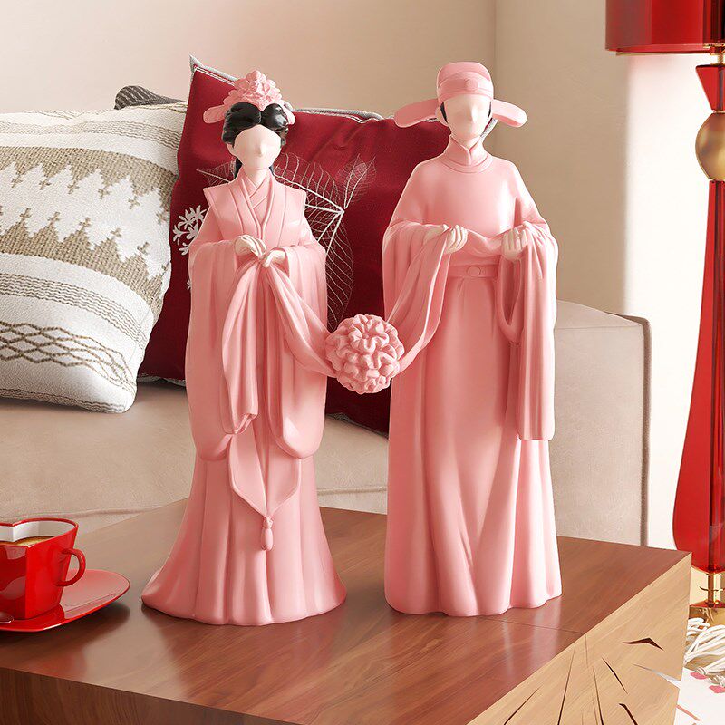 情侣摆件订婚结婚送闺蜜新婚礼物送新娘新人朋友婚礼高级装饰品