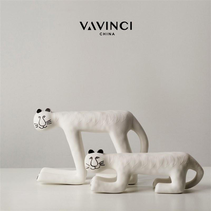 梵其简约现代抽象动物大脚虎陶瓷摆件样板房儿童房玄关桌面装饰品
