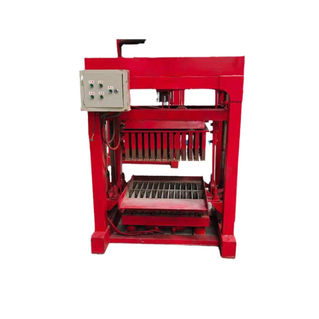 4-40型砖机免烧水泥制砖机面包砖六角空心护坡砖机非洲屋顶砖机