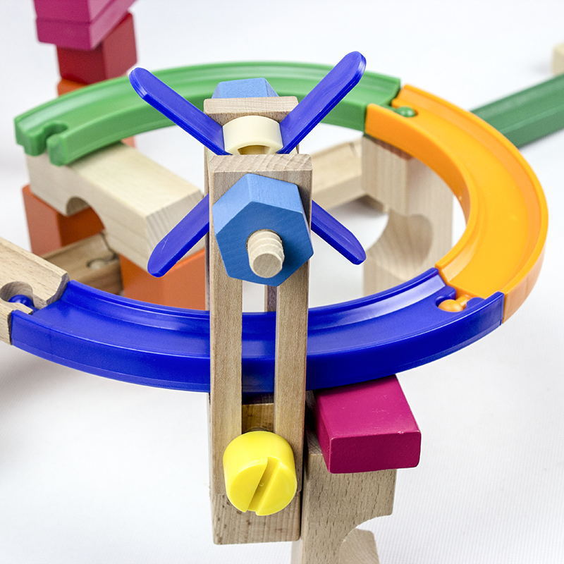 幼儿园中班大班益智科学区域玩具建构区投放材料拼搭轨道滚珠积木