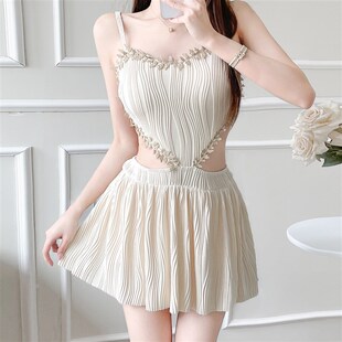 高级感连体保守遮肉 爆款 少女时间游泳衣女款 2024年泡温泉绝美新款