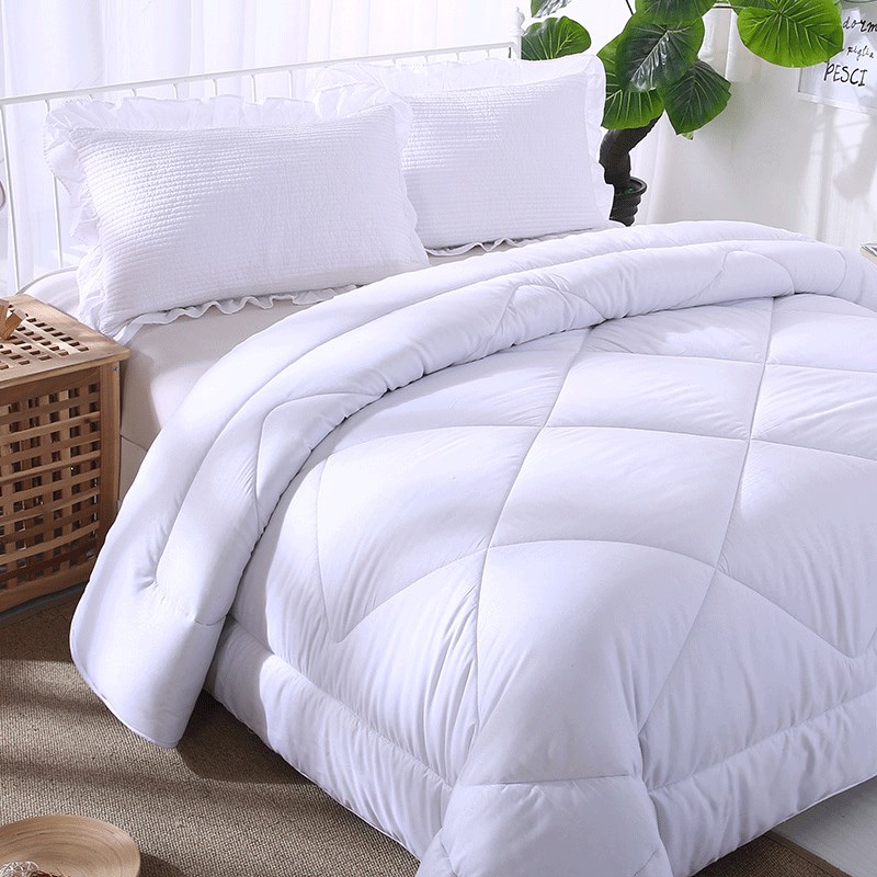 床上用品学生单人宾馆春秋被芯1.5米白色被子冬季四季双人被褥1.8