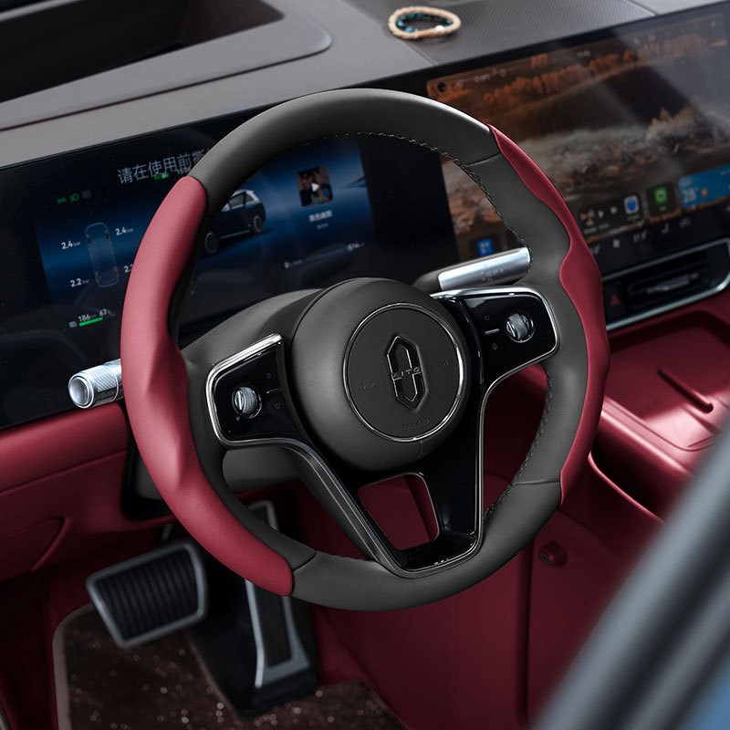 适用问界M8M9方向盘套皮革直套式安装不影响驾S驶超薄专用防滑套