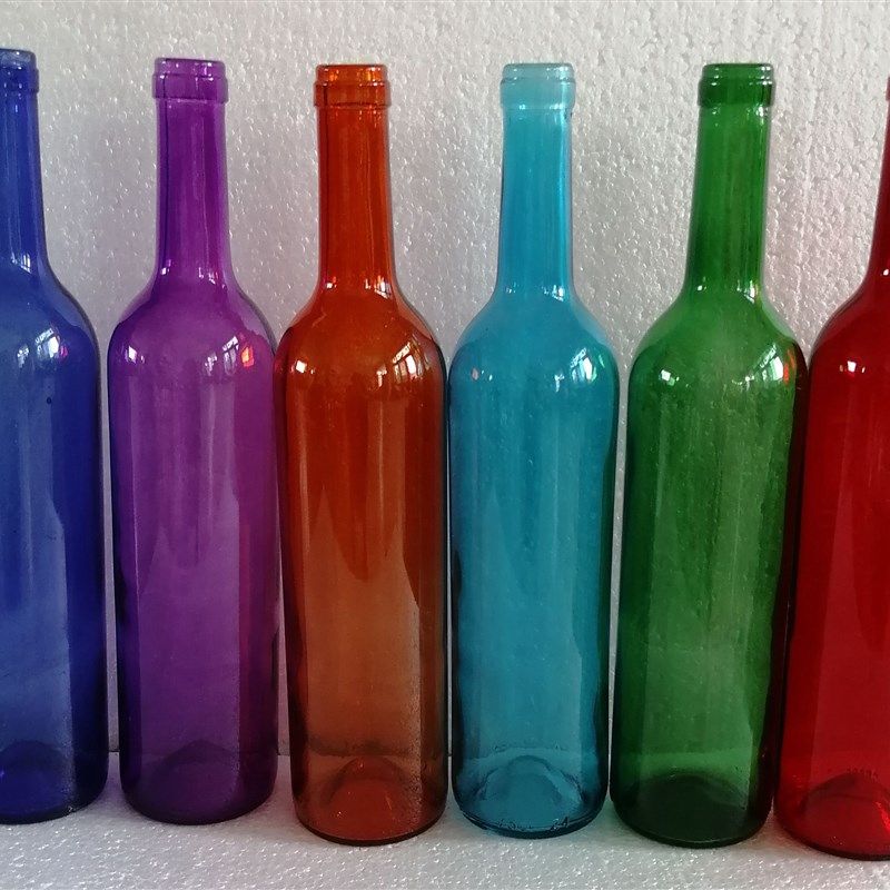 彩色装饰红酒瓶玻璃瓶红色蓝色紫色绿色葡萄酒瓶酒吧装饰灯饰