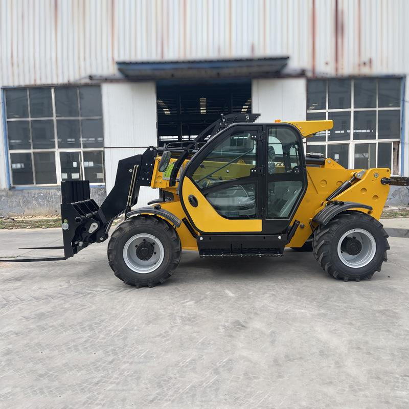 外贸伸缩臂叉装车轮式四驱高空作业叉车装卸座驾式轮胎柴油叉装车