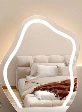 代奶油风智能led美妆镜云朵型居家书桌妆镜/简约3色化卧现室梳妆