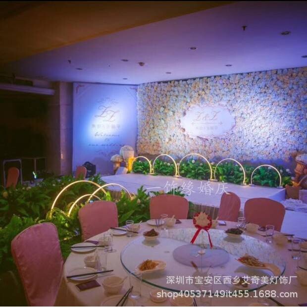2018新款婚庆装饰道具半圆LED灯带发光拱形路引铁艺三件套T台摆件