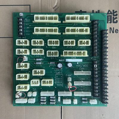 星玛电梯配件/接线板/插口板/DOM-130A DOM-110A质保 AEG007C628A