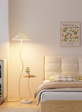 式灯奶DSF油落地风客厅卧室床头沙发旁边茶几艺术摆件置物氛围法