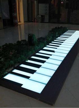 l踩ed钢琴感音应地砖灯脚灯地TOK互动地面地板钢琴发光乐砖灯道具