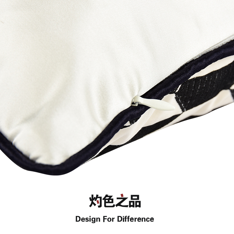 新中式黑白几何床头沙发客厅靠枕抱枕靠垫床上长方形缎面刺绣腰枕