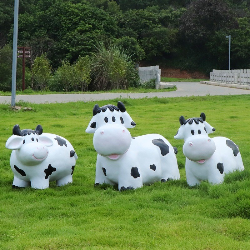 户外卡通奶牛摆件花园农庄玻璃钢雕塑园林景观真动物小品装饰