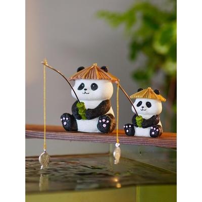 鱼缸边造景可爱熊猫钓鱼水族箱悬挂流水鱼池假山户外花园装饰摆件