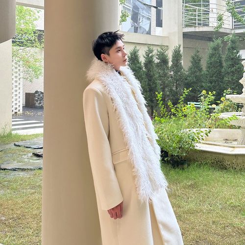 秋冬款韩国东大门时髦毛绒披肩围巾中长款加厚毛呢大衣男过膝风衣