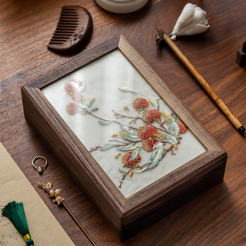 实木刺绣首饰收纳盒高档精致胡桃木中式珠宝戒指盒女神节订婚礼物