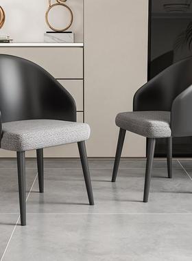 意式黑色网红餐椅现代背简约酒店轻子奢布用艺设计师RRU家椅休闲