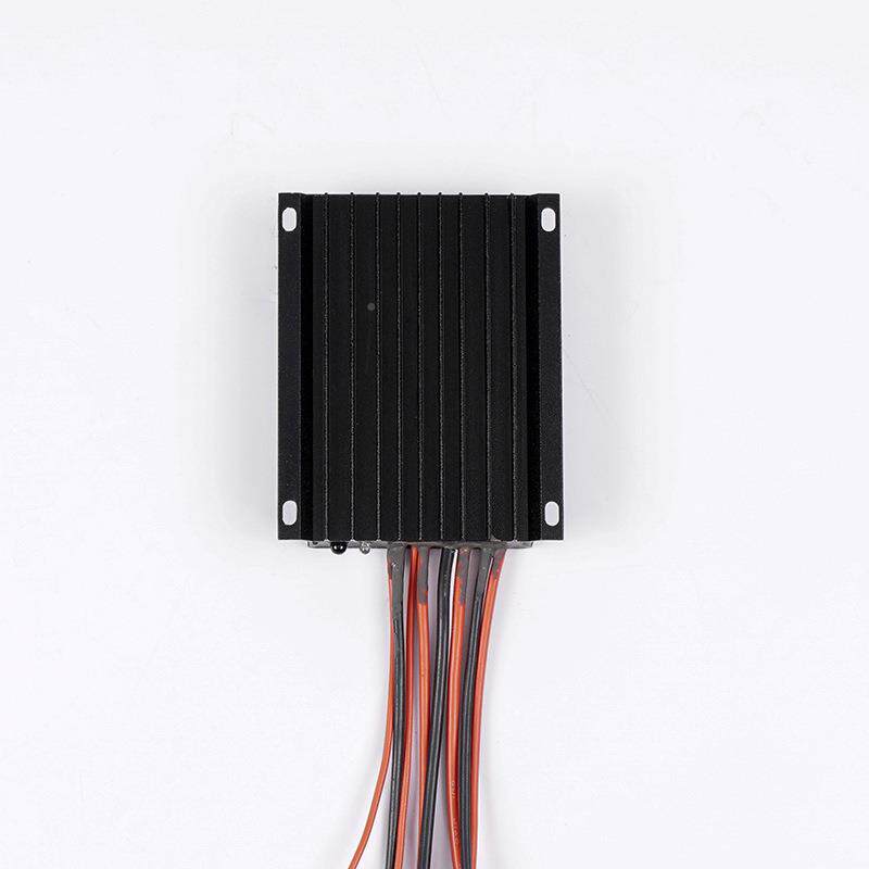 免保板太阳能充放电3.护2-3.2v-3.7.7V升336V路灯wm智能p升压控制