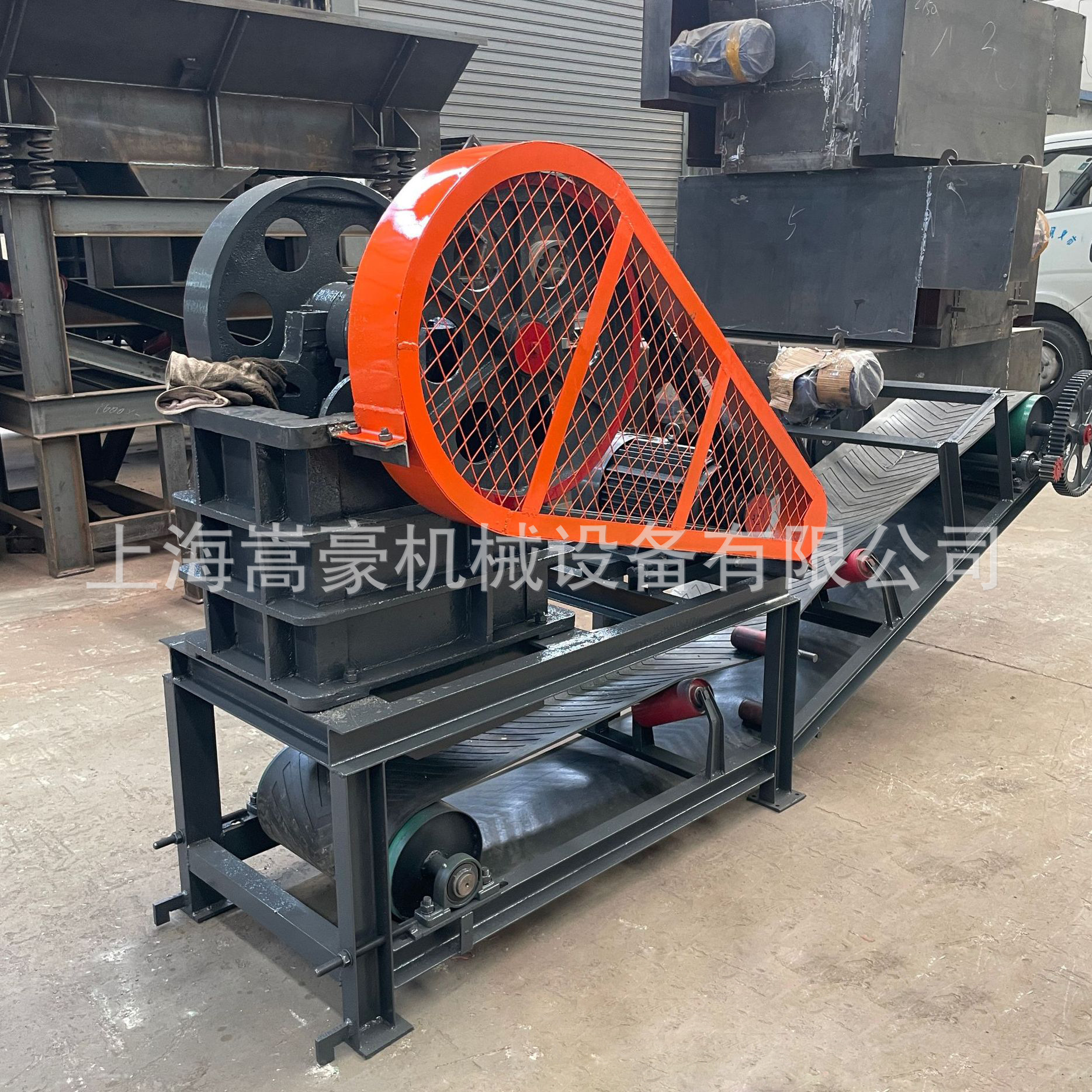 出口热销颚式破碎输送一体机 高硬度金矿碎石机 可移动式鄂破机