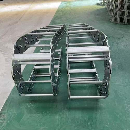 钢铝坦克属桥链MCA式全封电穿线油管工缆程机床金钢制坦克链供应