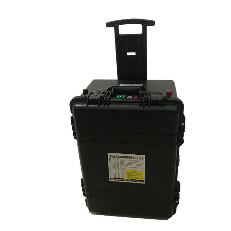 72v120ah磷酸铁电池拉杆便携式批发箱户外功能设备定制电源