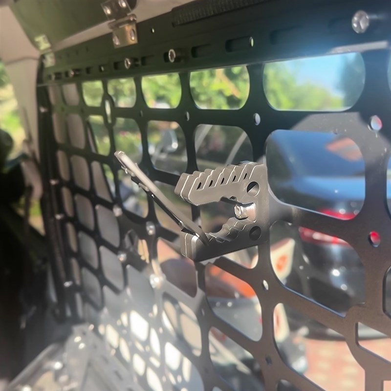 行李架拓展置物架铁锹兵工铲快速固定扣橡胶配件越野露营用品