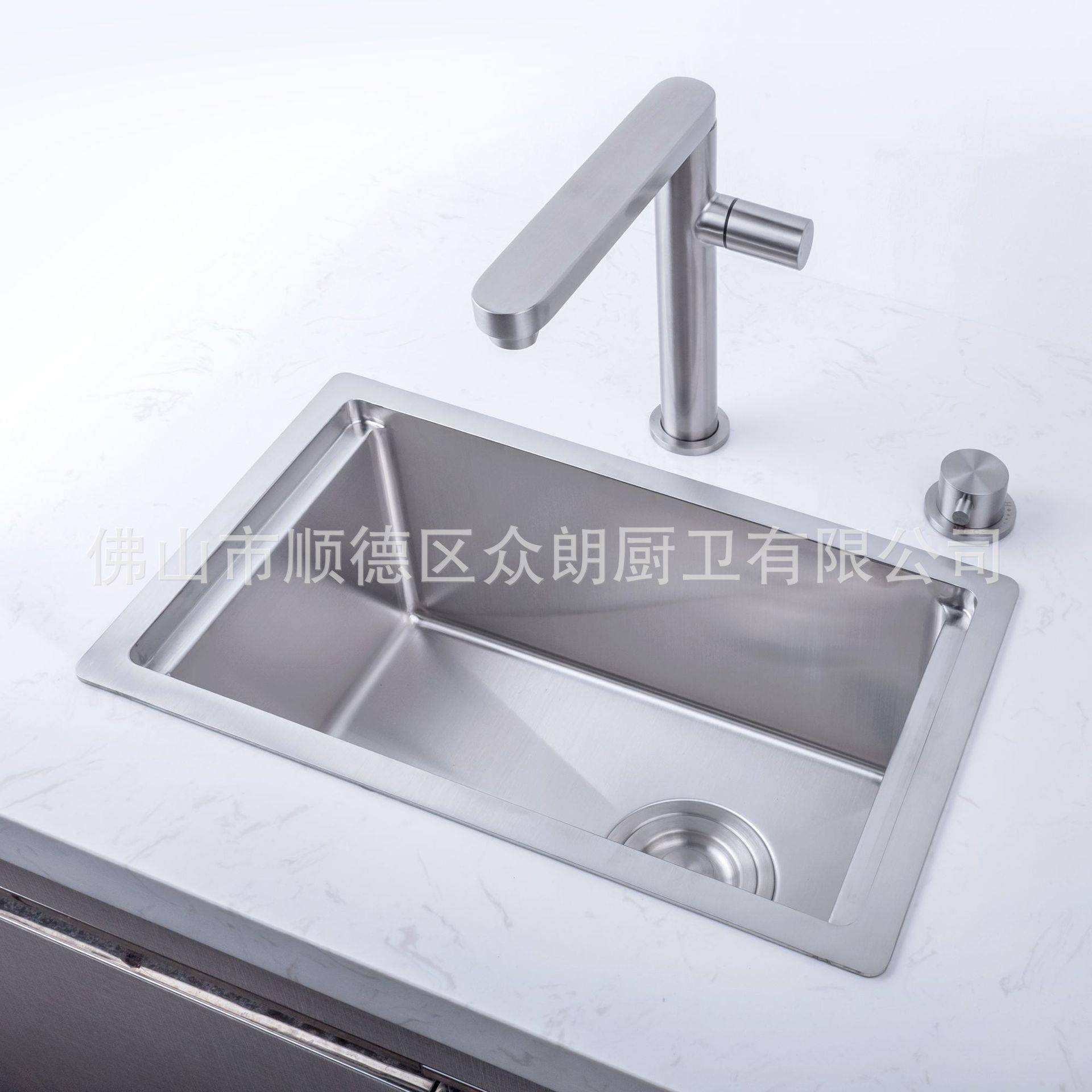 304不台锈钢带板沥水盖篮吧水槽拉小单槽支持横竖向2845拉丝丝安
