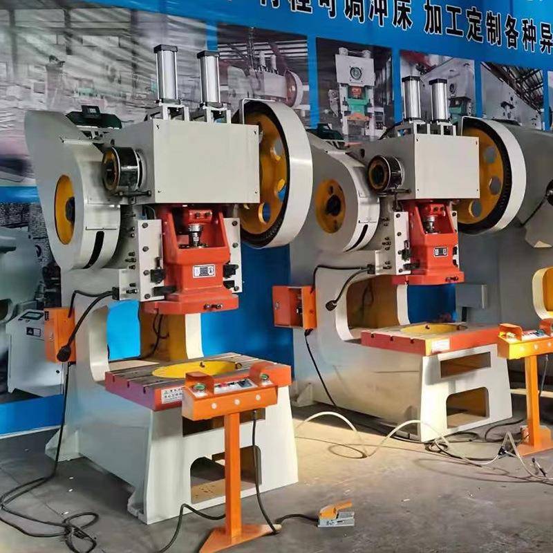 全深喉冲厂家销床售63T深喉800冲J21S-40T压自机配自动数控送料台