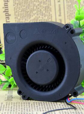 台达9厘米 汽车增压涡轮风扇 鼓风机 12V3.7 超劲爆风BCB1012UH