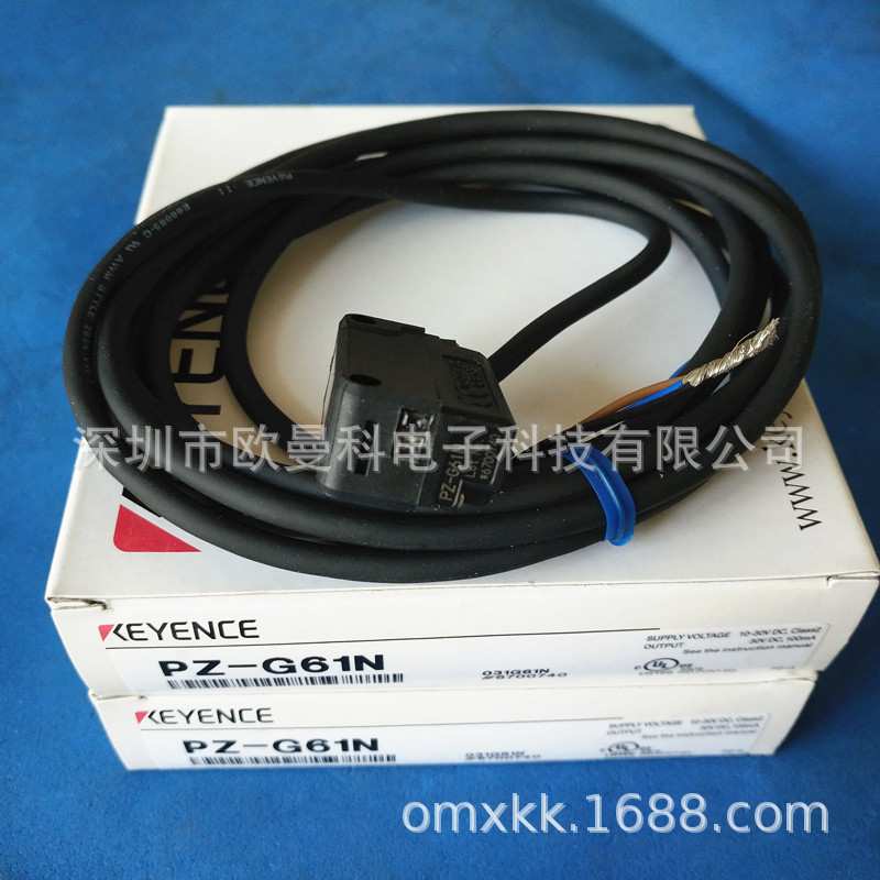 基恩士漫反射光电开关PZ-G62P  PZ-G62CP PNP信号