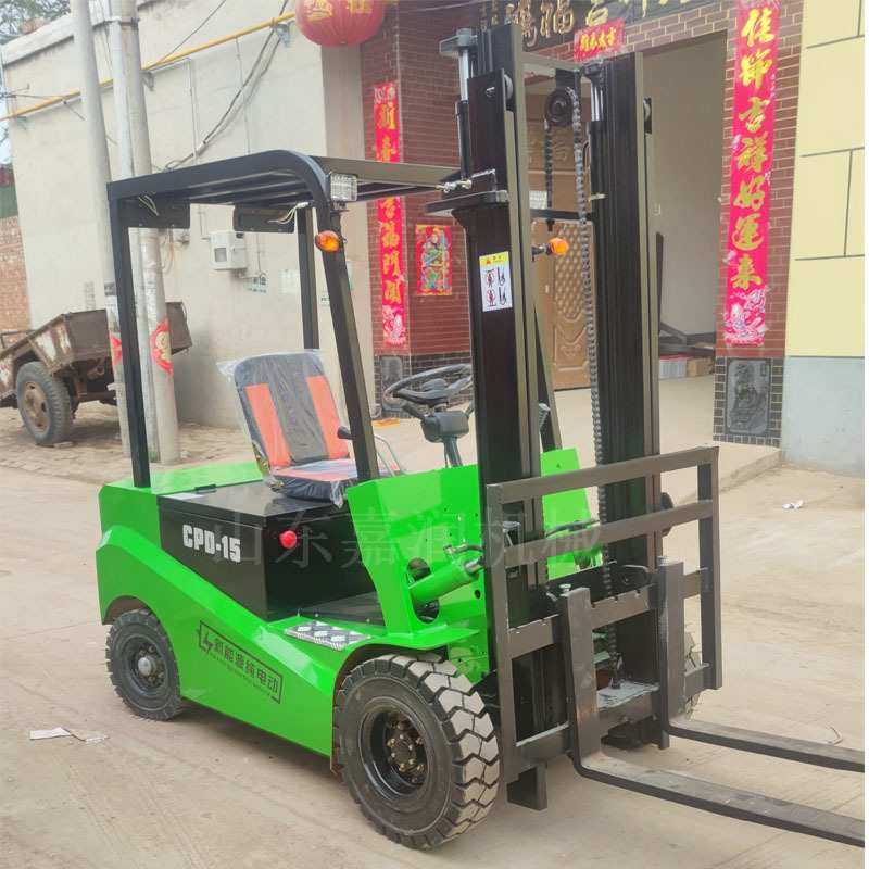 电动小型叉车 2吨新能源堆高叉车 四轮座驾式叉车