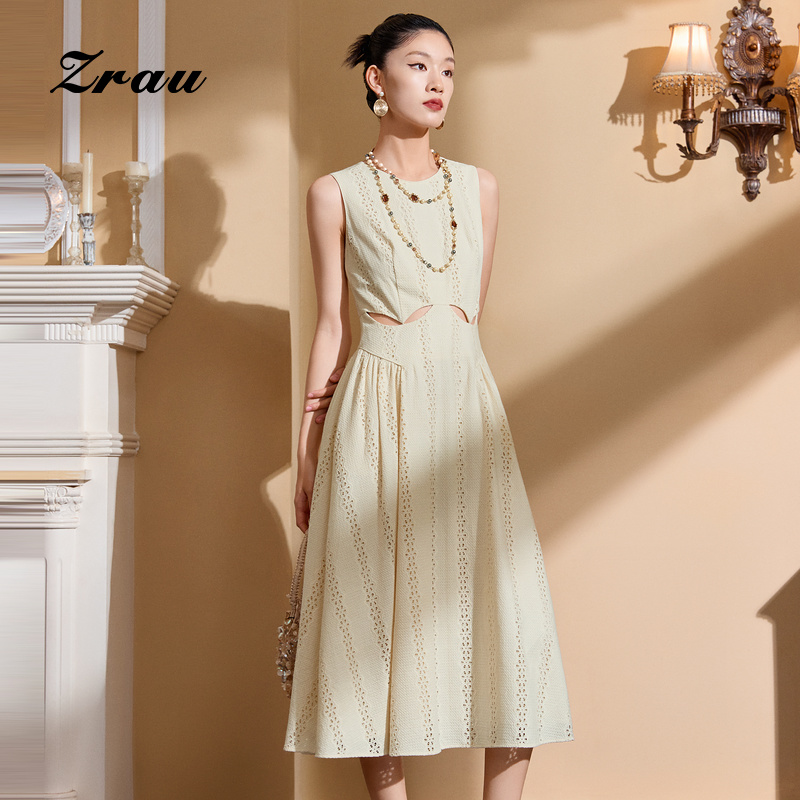 新款修身显瘦镂空连衣裙