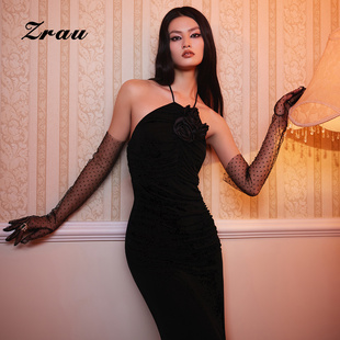 ZRAU高级经典玫瑰物语挂脖长裙2025秋冬气质修身显瘦连衣裙女