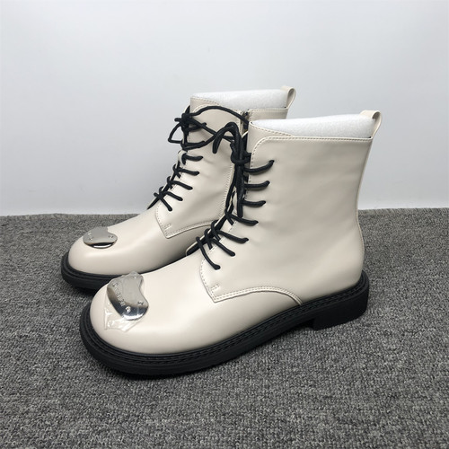 秋季39码撤柜断码女款马丁靴