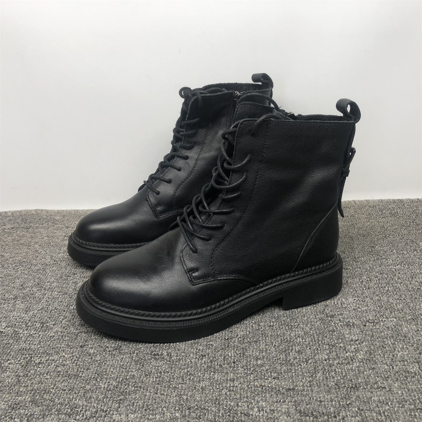 39码品牌撤柜真皮女靴