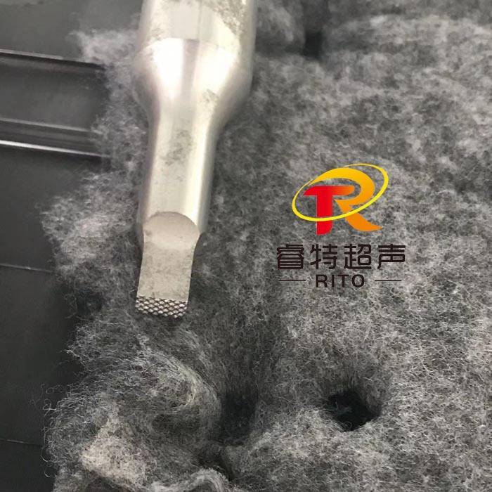 汽车内饰板与塑料厚隔音吸音棉毡28K900W手持式点焊压接成型机器